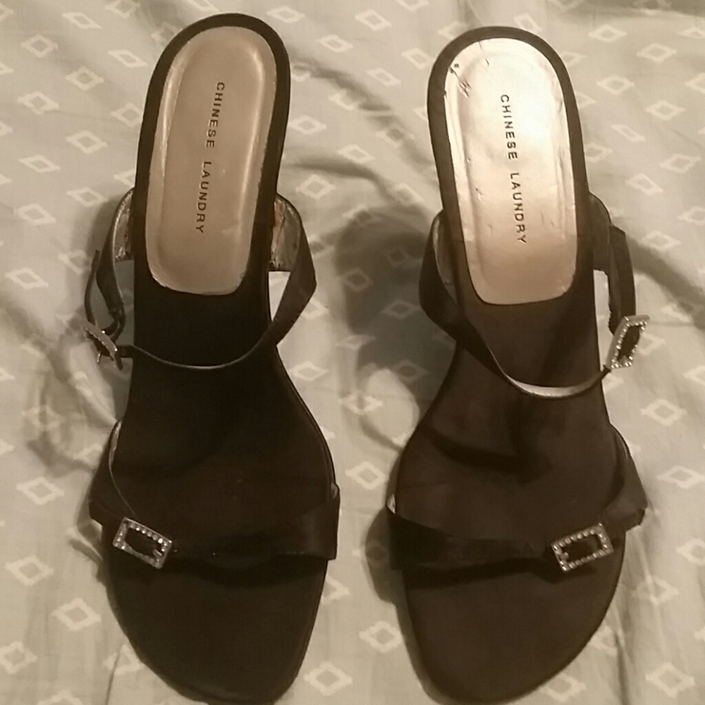 Strap with rhinestone accent Buckle low heel